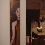Caterina – Original: Acryl auf Leinwand – Kunstdruck: Latex auf Leinwand in Galeriequalität im Ambiente